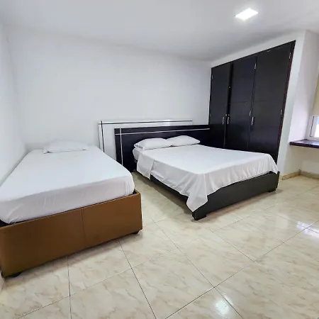 Apto Vista Al Mar Piso 7 * Cartagena
