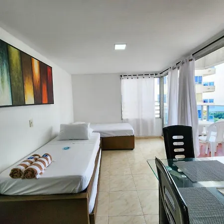 Apto Vista Al Mar Piso 7 Apartamento *